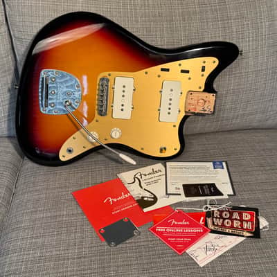 Fender Road Worn Vintera Jazzmaster Loaded Body 2025 - Sunburst image 1