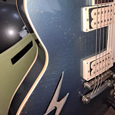 Rock N Roll Relics Lightning image 11