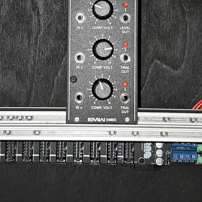 EMW Voltage Comparators image 6