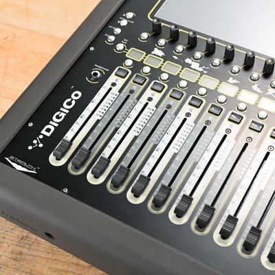 DiGiCo SD11 Digital Mixing Console w/ Waves Card + Stealth Core 2 CG01V2V image 4