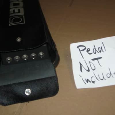 lightly used - very clean genuine BOSS vinyl pouch for FV300H, FV300L, and similar size size Boss pedals (NO pedal included) 1990s - Black Vinyl Exterior / Black Thin Canvas Interior image 15