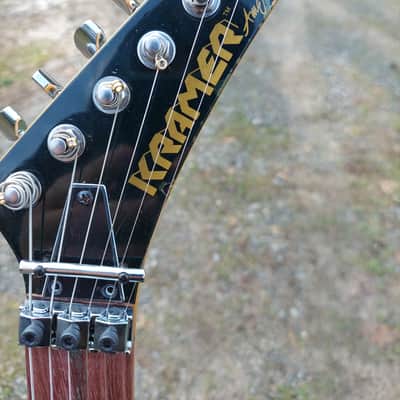 Kramer American Pacer Custom I Purpleheart Fretboard Stainless Steel frets Dimarzio PAF Brass Block image 10