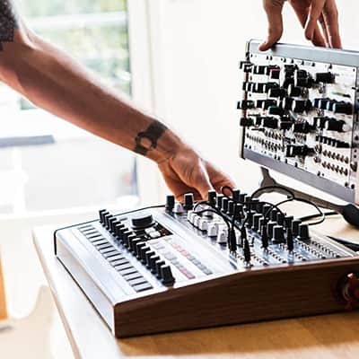 Arturia MiniBrute 2S Semi-Modular Sequence Machine Noir Edition image 5