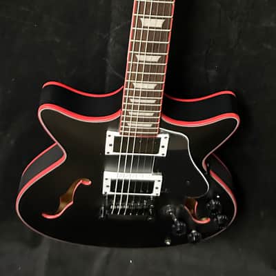 Rafferty Semi Hollow - Satin black with red binding image 5