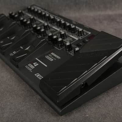 Boss ME-80 Guitar Multi Effects Processor - 2nd Hand (165736) image 5