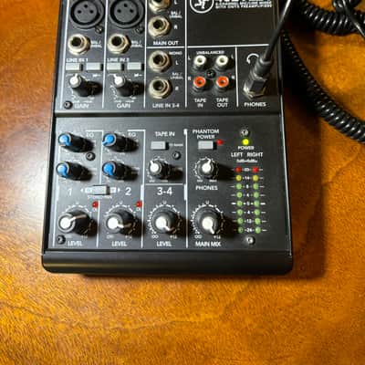 Mackie 402VLZ4 4-Channel Mic /Line Mixer w/ original power supply working 100% analog analogue image 1