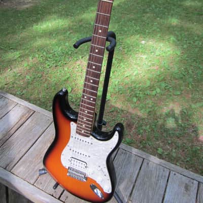 Fender California Series Stratocaster 1997 - Sunburst -- Made in the USA image 2