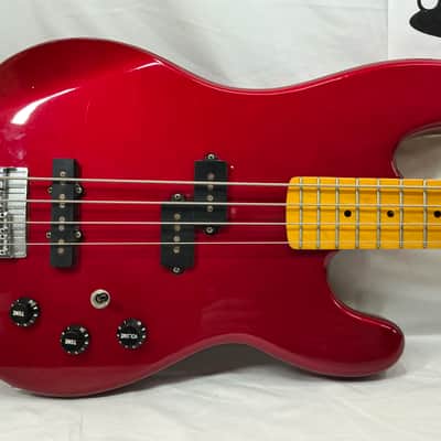 Kramer Striker 700ST Bass Guitar - Red image 2