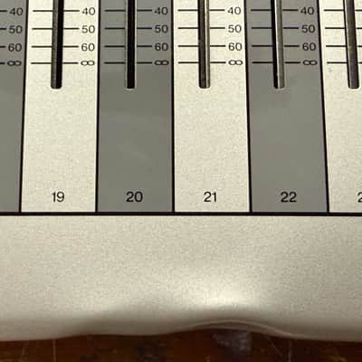 Yamaha TF5 48 Input Digital Mixing Console image 6