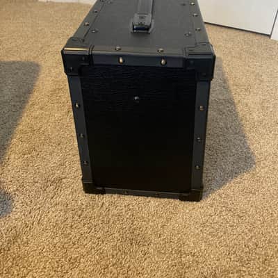 Roland JC-22 Jazz Chorus 2-Channel 30-Watt 2x6.5" Guitar Combo 2016 - Present - Black image 4