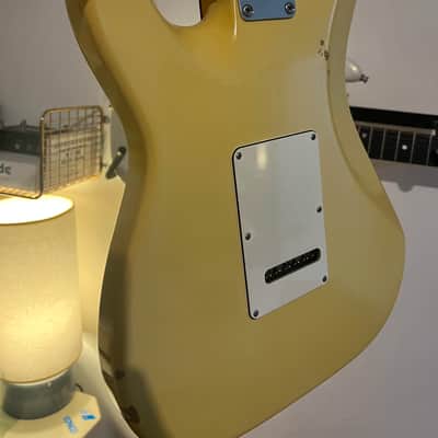 Suhr Classic S Hss Vintage Yellow image 2