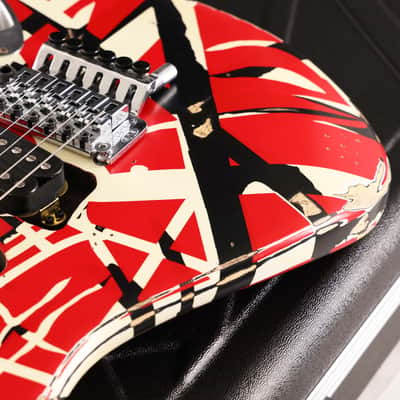 EVH Striped Series Frankie Red/White/Black Relic 2021 image 8