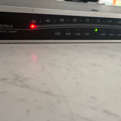 Korg Toneworks DTR-2 Rackmount Digital Tuner 2000s - Silver image 3