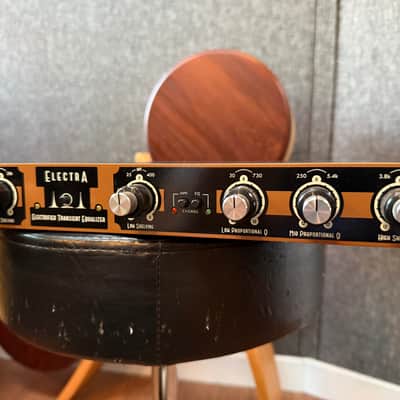 Kush Audio Electra Dual-Channel Electrified Transient Equalizer 2010s - Brown / Black image 3