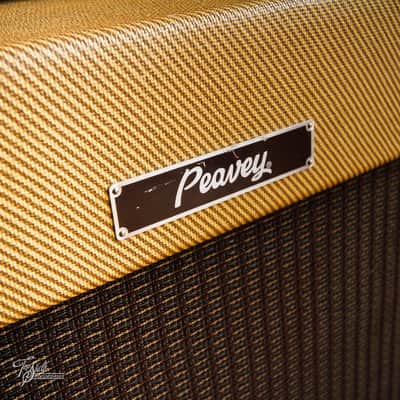 Peavey Delta Blues 30w 1x15" Guitar Combo Amp image 3