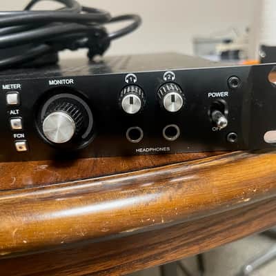 Universal Audio Apollo 8 DUO Thunderbolt 2 Audio Interface 2010s - Black image 3