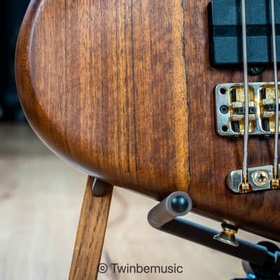 Warwick Dolphin Pro 1 Natural NT 4-string Bass image 7