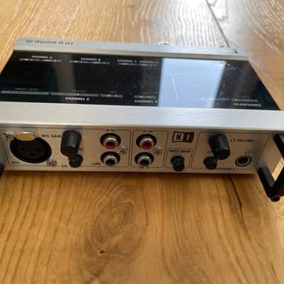 Native Instruments Audio 8 DJ image 3