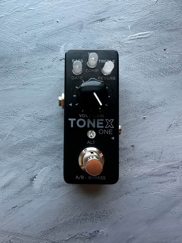 IK Multimedia ToneX One