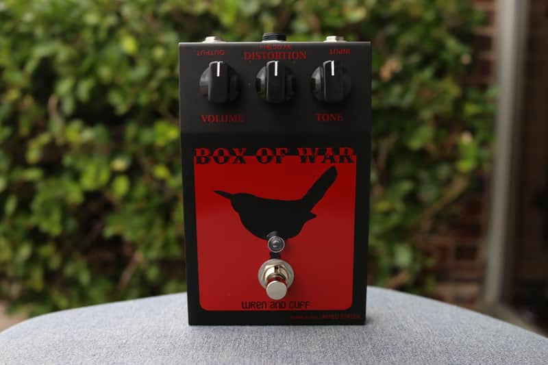 Wren and Cuff Box of War OG Limited Edition Red / Black image 1