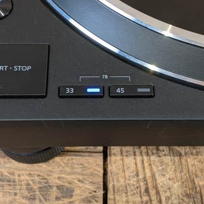 Technics SL-1500C Black - With Ortofon 2M Blue Cartridge image 4