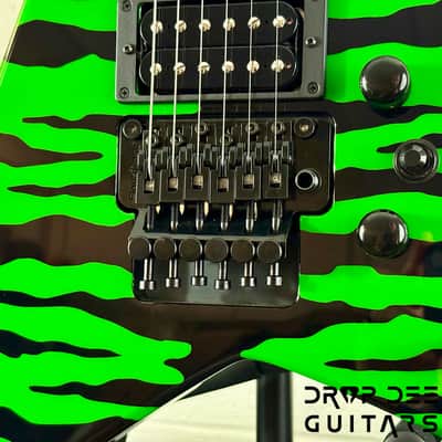 Jackson USA Custom Shop Rhoads RR24 FR Electric Guitar w/ Case - Slime Green Bengal image 7