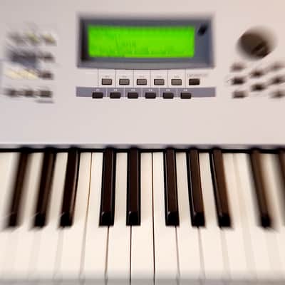 CERTIFIED!!! YAMAHA MOTIF ES8 FULLY INSPECTED/SERVICED AND IN AMAZING CONDITION! image 7