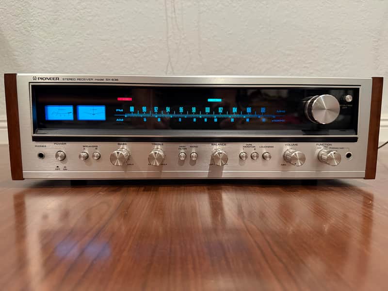 Pioneer SX-636 25-Watt Stereo Solid-State Receiver | Reverb