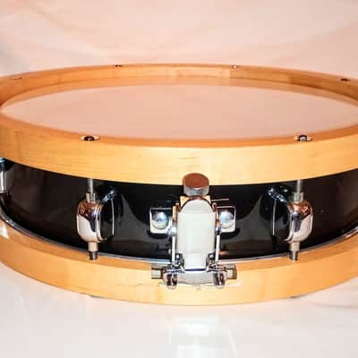 MARTIAL PERCUSSION CUSTOM 13"/8L PICCOLO SNARE DRUM W/ MAPLE HOOPS image 6