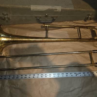 Getzen USA Tenor Trombone, with case and mouthpiece image 3