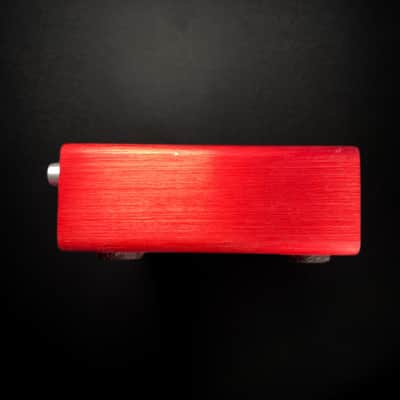 Focusrite Scarlett 2i4 - Red image 10