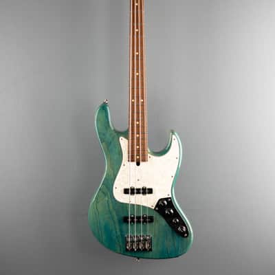 Mike Lull M4V J Bass, Recent image 3