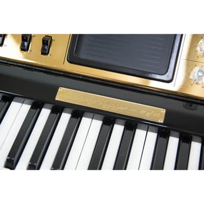 Moog Minimoog Voyager Gold LTD image 5