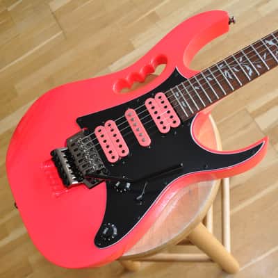 IBANEZ JEMJRSP PK Pink Special Edition / Steve Vai Signature / JEM Junior / JEMJRSP-PK / I250706549 image 1