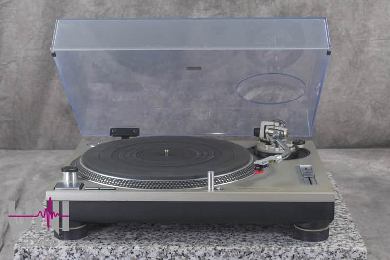 Technics SL-1200MK2-A Silver Direct Drive DJ Turntable in Good condition image 1