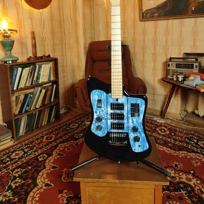 Formanta Style USSR Electric Guitar Built In Tone Bender Soviet Germanium Fuzz image 1