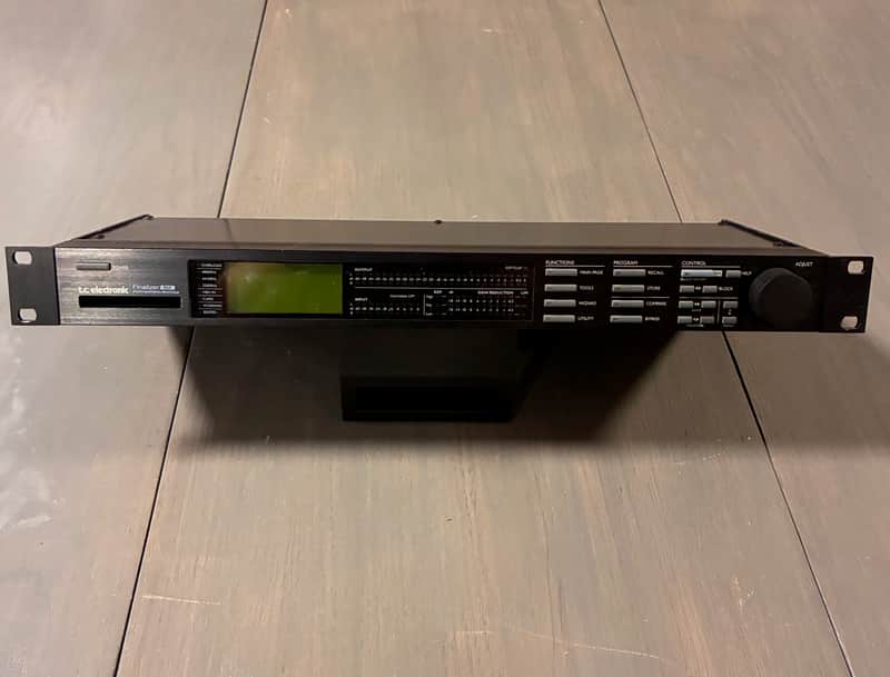 TC Electronic Finalizer 96K Digital Mastering Processor 2010s - Black image 1