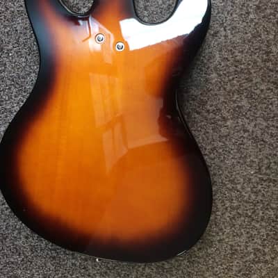 Aria DMB-01 - Mosrite style Jazz Bass image 4