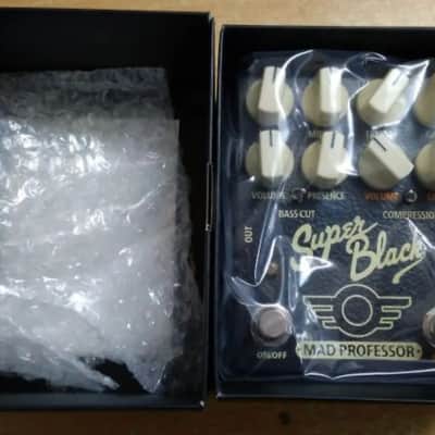 Mad Professor Super Black Preamp Boost/Overdrive Pedal w/ Original box & paperwork image 2