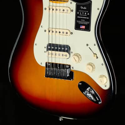 Fender American Ultra Stratocaster HSS Ultraburst Maple (810) image 1