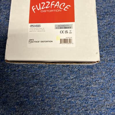 Dunlop JDF2 Fuzz Face 1990 - Present - Red image 2