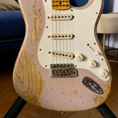 Fender Ltd Spring Event 2021 Red Hot Stratocaster Super Heavy Relic Dirty Shell Pink (Custom Shop) 2022 - Rosa image 2
