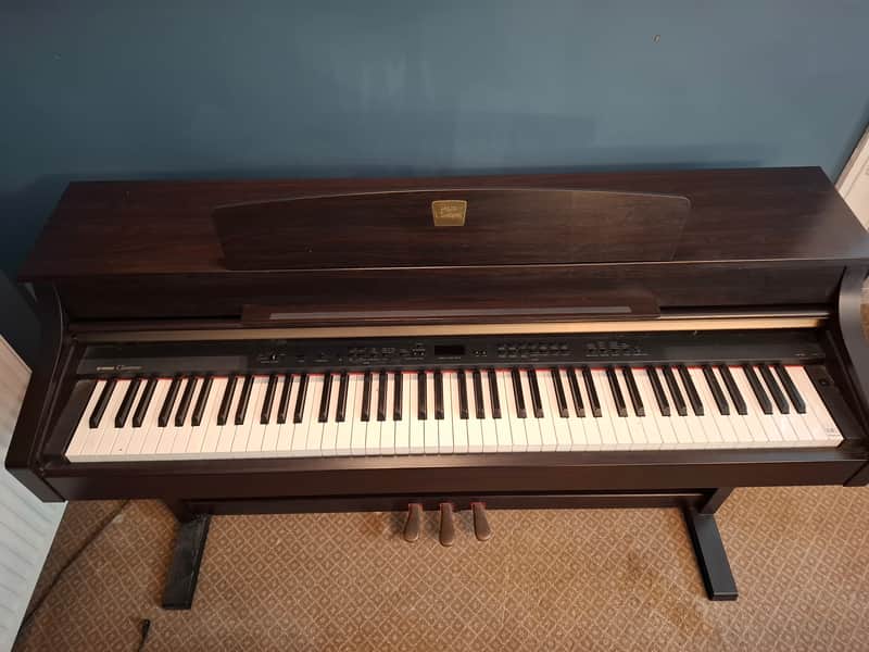 Yamaha CLP-330 Clavinova 88-Key Digital Piano 2020 - Present - Black image 1