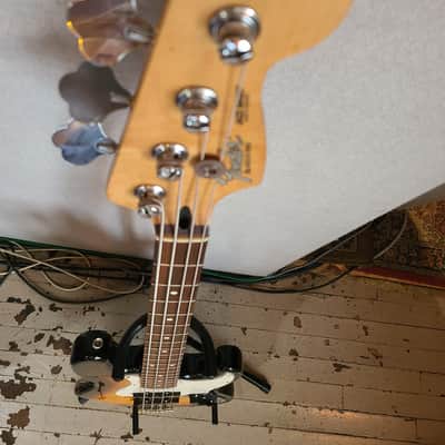 Fender Standard Jazz Bass with Rosewood Fretboard 2004 - Brown Sunburst image 6