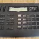 Roland R-8 Human Rhythm Composer (Serviced)