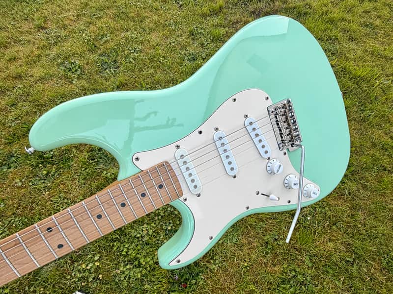 JET js300 seafoam green lefthand lefty strat js-300 image 1
