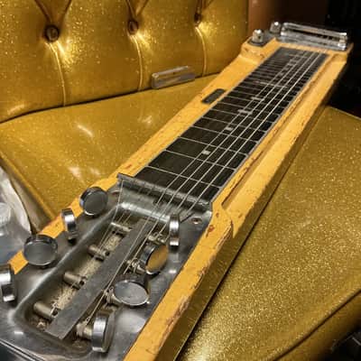 1952 Fender Deluxe Eight 8-String Lap Steel ALL ORIGINAL image 2