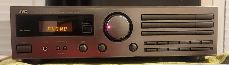 JVC JVC RX-315 vintage 2-channel FM/AM digital synthesizer stereo receiver 1994 - Bronz/silver image 1