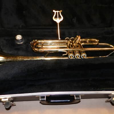 Bach TR300 Student Trumpet | Reverb