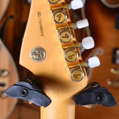 Fender 75th Anniversary Commemorative Stratocaster Maple Neck 2-Color Bourbon Burst image 17